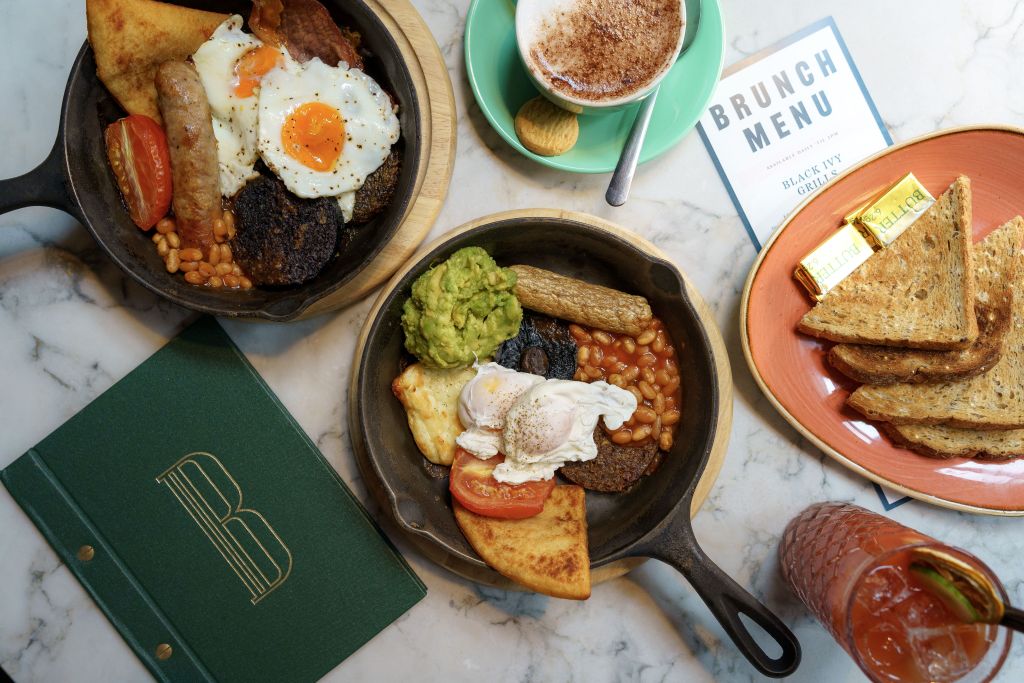 Scottish breakfast in Edinburgh